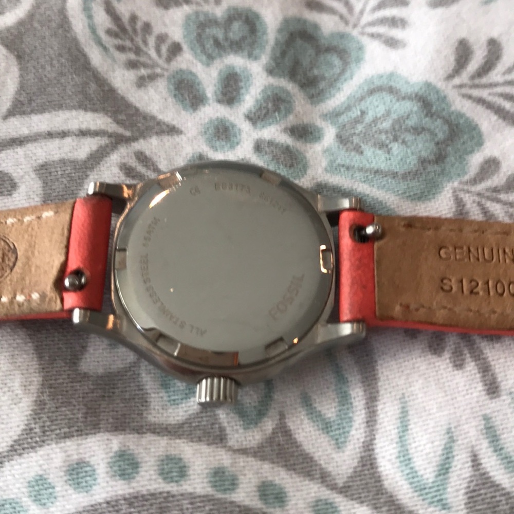 Watch - Picture 8 of 8